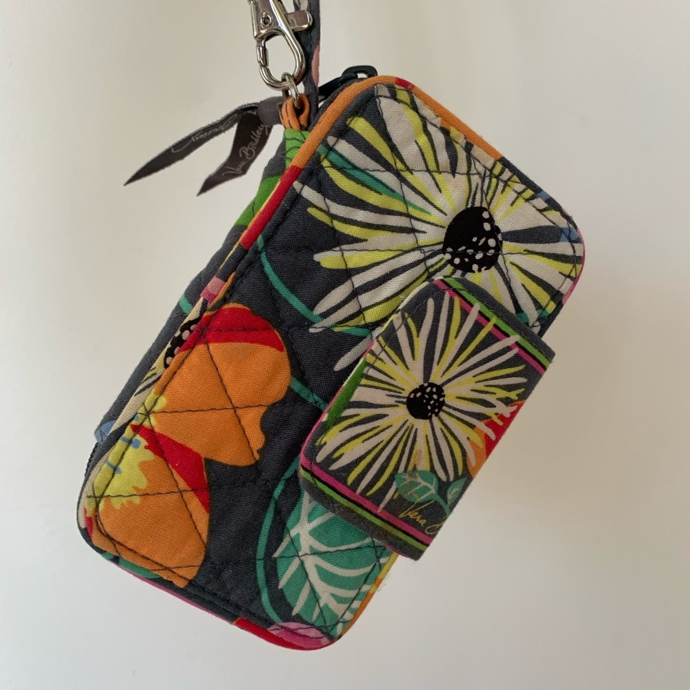 Vera Bradley floral wristlet